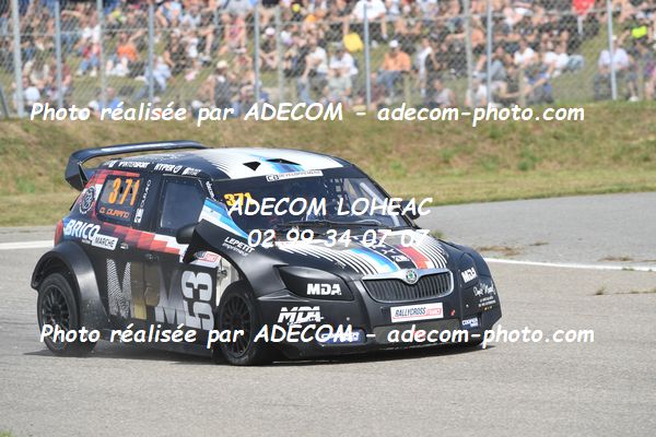 http://v2.adecom-photo.com/images//1.RALLYCROSS/2023/20_RALLYCROSS_LOHEAC_2023/DIVISION_3/DURAND_David/53A_3372.JPG