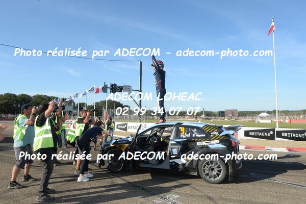 http://v2.adecom-photo.com/images//1.RALLYCROSS/2023/20_RALLYCROSS_LOHEAC_2023/SUPERCAR/LOEB_Sebastien/53E_9834.JPG