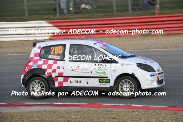 http://v2.adecom-photo.com/images//1.RALLYCROSS/2023/20_RALLYCROSS_LOHEAC_2023/TWINGO/CARON_Lena/53A_2138.JPG