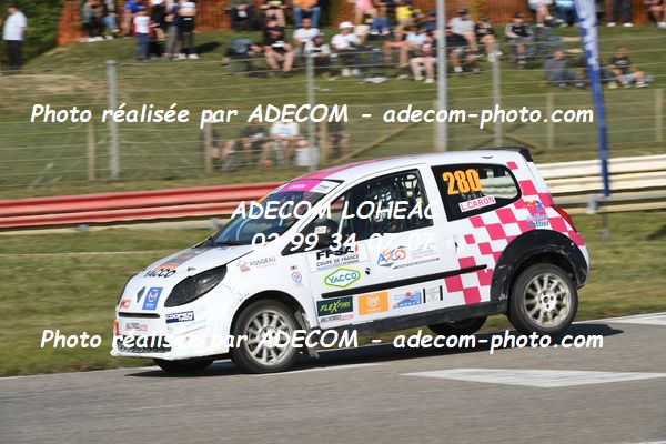 http://v2.adecom-photo.com/images//1.RALLYCROSS/2023/20_RALLYCROSS_LOHEAC_2023/TWINGO/CARON_Lena/53A_2676.JPG