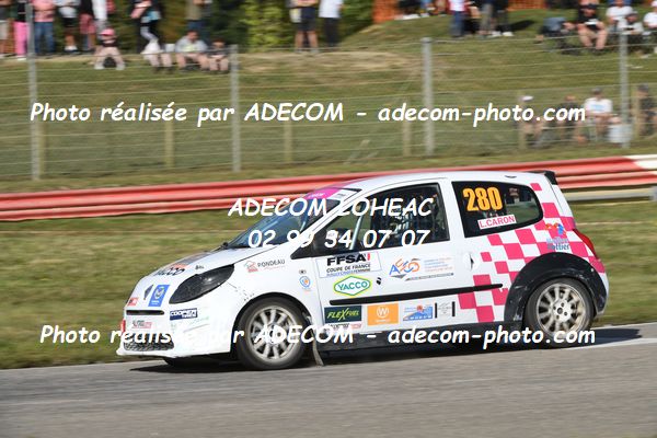 http://v2.adecom-photo.com/images//1.RALLYCROSS/2023/20_RALLYCROSS_LOHEAC_2023/TWINGO/CARON_Lena/53A_2677.JPG