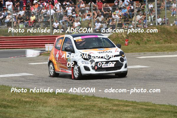 http://v2.adecom-photo.com/images//1.RALLYCROSS/2023/20_RALLYCROSS_LOHEAC_2023/TWINGO/CAVADINI_Ilona/53A_3473.JPG