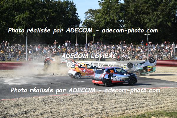 http://v2.adecom-photo.com/images//1.RALLYCROSS/2023/20_RALLYCROSS_LOHEAC_2023/TWINGO/CAVADINI_Ilona/53A_6321.JPG