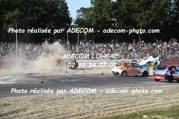 http://v2.adecom-photo.com/images//1.RALLYCROSS/2023/20_RALLYCROSS_LOHEAC_2023/TWINGO/CAVADINI_Ilona/53A_6326.JPG