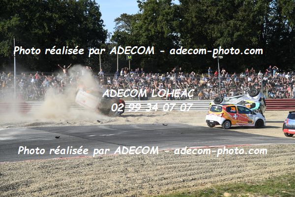 http://v2.adecom-photo.com/images//1.RALLYCROSS/2023/20_RALLYCROSS_LOHEAC_2023/TWINGO/CAVADINI_Ilona/53A_6328.JPG