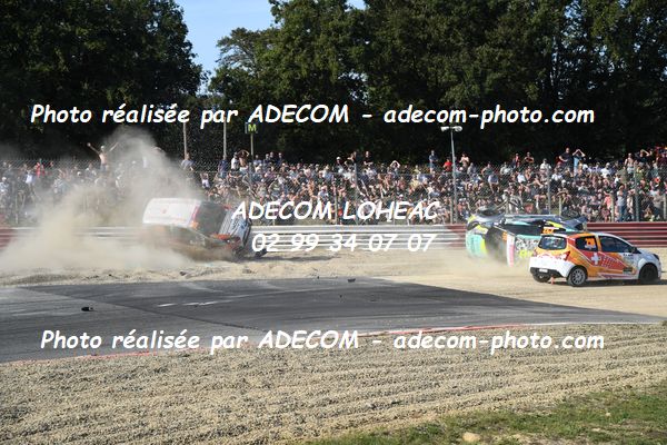 http://v2.adecom-photo.com/images//1.RALLYCROSS/2023/20_RALLYCROSS_LOHEAC_2023/TWINGO/CAVADINI_Ilona/53A_6331.JPG