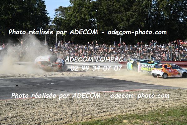 http://v2.adecom-photo.com/images//1.RALLYCROSS/2023/20_RALLYCROSS_LOHEAC_2023/TWINGO/CAVADINI_Ilona/53A_6332.JPG