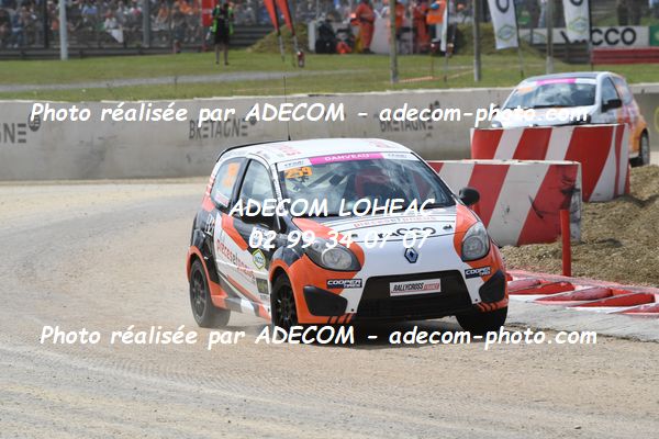 http://v2.adecom-photo.com/images//1.RALLYCROSS/2023/20_RALLYCROSS_LOHEAC_2023/TWINGO/DANVEAU_Chloe/53A_3466.JPG