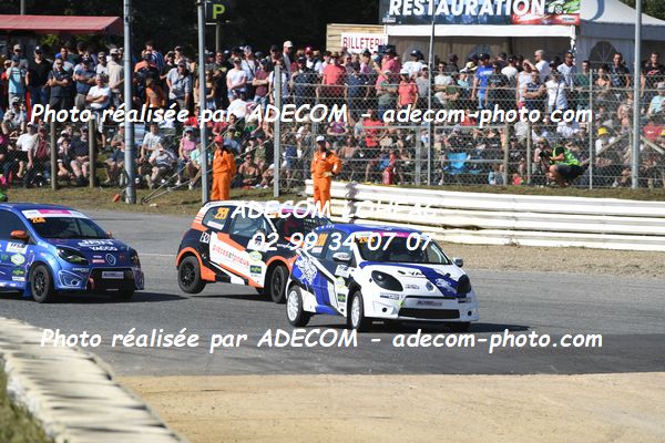 http://v2.adecom-photo.com/images//1.RALLYCROSS/2023/20_RALLYCROSS_LOHEAC_2023/TWINGO/DANVEAU_Chloe/53A_5528.JPG