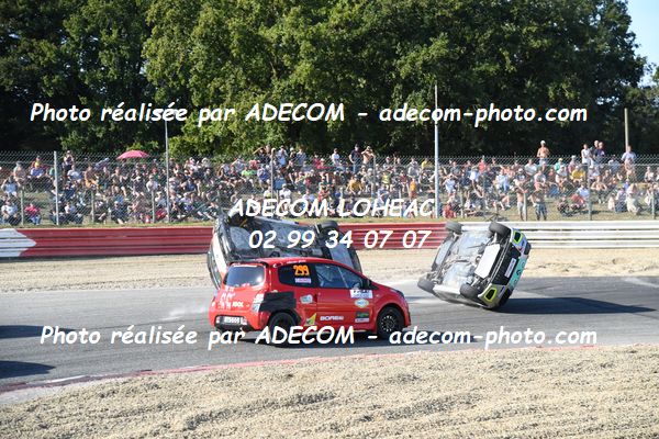 http://v2.adecom-photo.com/images//1.RALLYCROSS/2023/20_RALLYCROSS_LOHEAC_2023/TWINGO/DANVEAU_Chloe/53A_6306.JPG