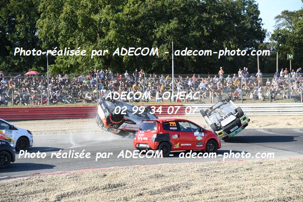 http://v2.adecom-photo.com/images//1.RALLYCROSS/2023/20_RALLYCROSS_LOHEAC_2023/TWINGO/DANVEAU_Chloe/53A_6308.JPG