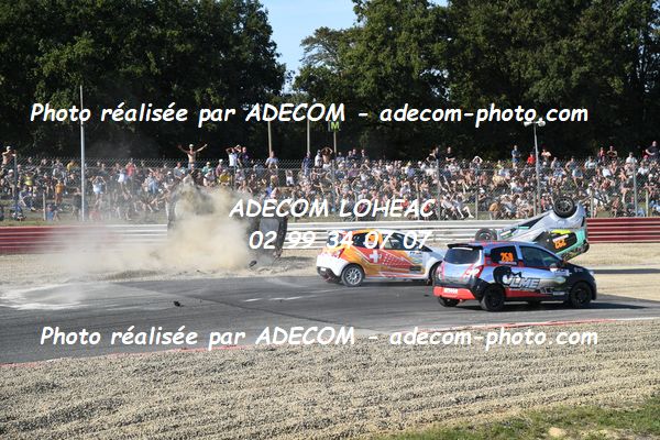 http://v2.adecom-photo.com/images//1.RALLYCROSS/2023/20_RALLYCROSS_LOHEAC_2023/TWINGO/DANVEAU_Chloe/53A_6323.JPG