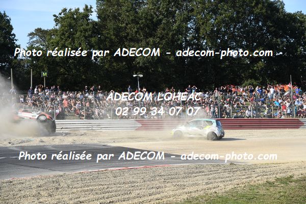 http://v2.adecom-photo.com/images//1.RALLYCROSS/2023/20_RALLYCROSS_LOHEAC_2023/TWINGO/DANVEAU_Chloe/53A_6341.JPG