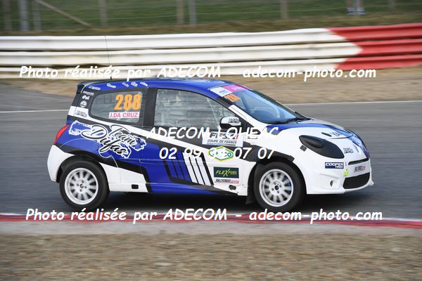 http://v2.adecom-photo.com/images//1.RALLYCROSS/2023/20_RALLYCROSS_LOHEAC_2023/TWINGO/DA_CRUZ_Janyce/53A_2162.JPG