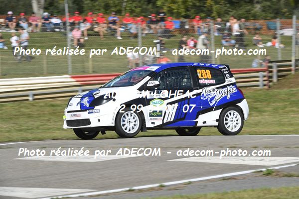 http://v2.adecom-photo.com/images//1.RALLYCROSS/2023/20_RALLYCROSS_LOHEAC_2023/TWINGO/DA_CRUZ_Janyce/53A_2706.JPG
