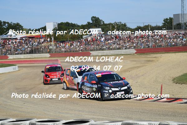 http://v2.adecom-photo.com/images//1.RALLYCROSS/2023/20_RALLYCROSS_LOHEAC_2023/TWINGO/DELAUNAY_Audrey/53A_6400.JPG