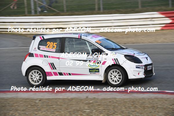 http://v2.adecom-photo.com/images//1.RALLYCROSS/2023/20_RALLYCROSS_LOHEAC_2023/TWINGO/DELHOMMAIS_Carla/53A_2139.JPG