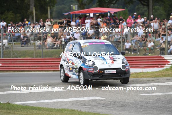 http://v2.adecom-photo.com/images//1.RALLYCROSS/2023/20_RALLYCROSS_LOHEAC_2023/TWINGO/DURAND_Victoria/53A_3511.JPG