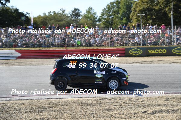 http://v2.adecom-photo.com/images//1.RALLYCROSS/2023/20_RALLYCROSS_LOHEAC_2023/TWINGO/LAUNAY_Chanel/53A_6281.JPG