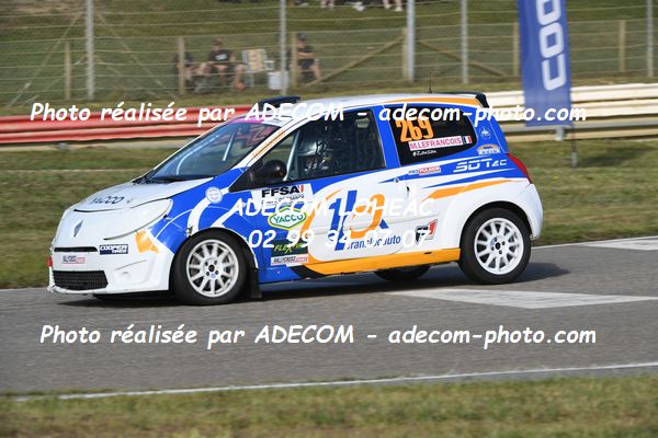 http://v2.adecom-photo.com/images//1.RALLYCROSS/2023/20_RALLYCROSS_LOHEAC_2023/TWINGO/LEFRANCOIS_Marie/53A_2635.JPG