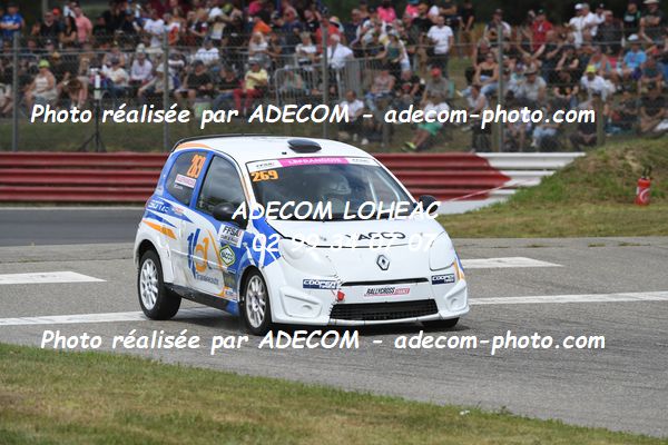 http://v2.adecom-photo.com/images//1.RALLYCROSS/2023/20_RALLYCROSS_LOHEAC_2023/TWINGO/LEFRANCOIS_Marie/53A_3559.JPG