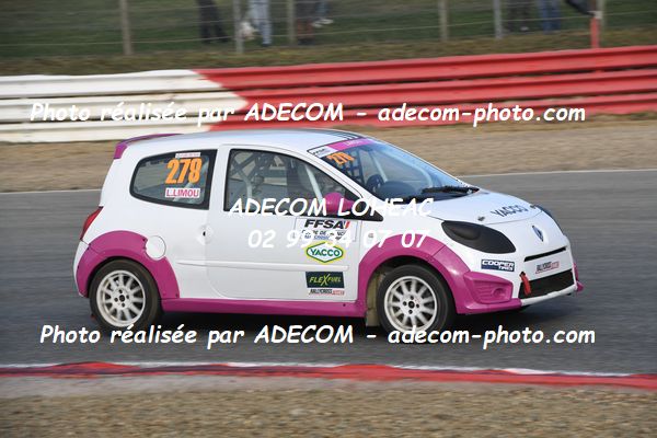 http://v2.adecom-photo.com/images//1.RALLYCROSS/2023/20_RALLYCROSS_LOHEAC_2023/TWINGO/LIMOU_Louise/53A_2137.JPG