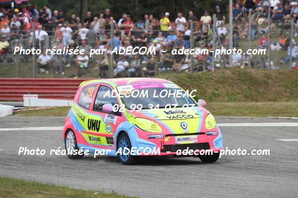 http://v2.adecom-photo.com/images//1.RALLYCROSS/2023/20_RALLYCROSS_LOHEAC_2023/TWINGO/MOLIEXE_Amelie/53A_3495.JPG