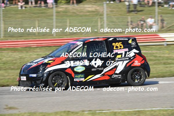 http://v2.adecom-photo.com/images//1.RALLYCROSS/2023/20_RALLYCROSS_LOHEAC_2023/TWINGO/SEIGNARD_Melanie/53A_2694.JPG