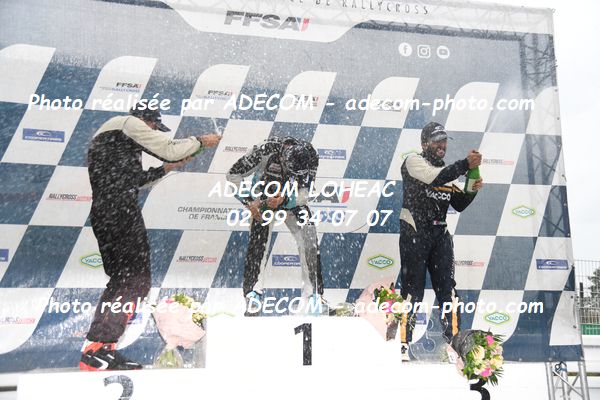 http://v2.adecom-photo.com/images//1.RALLYCROSS/2023/22_RALLYCROSS_MAYENNE_2023/AMBIANCE_DIVERS/59A_5652.JPG