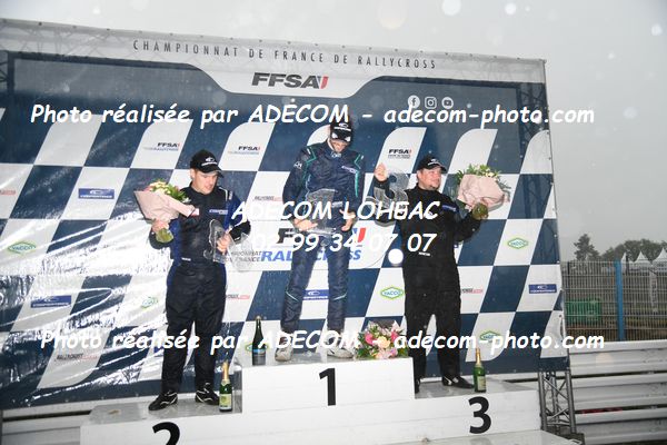 http://v2.adecom-photo.com/images//1.RALLYCROSS/2023/22_RALLYCROSS_MAYENNE_2023/AMBIANCE_DIVERS/59A_5692.JPG