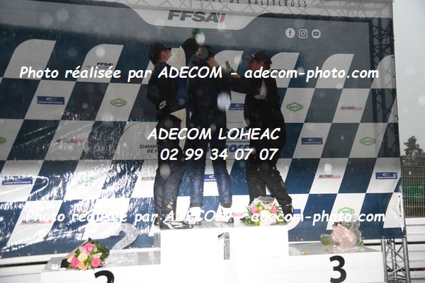 http://v2.adecom-photo.com/images//1.RALLYCROSS/2023/22_RALLYCROSS_MAYENNE_2023/AMBIANCE_DIVERS/59A_5696.JPG