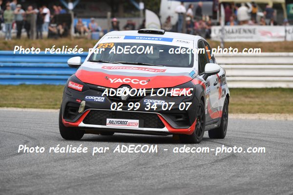 http://v2.adecom-photo.com/images//1.RALLYCROSS/2023/22_RALLYCROSS_MAYENNE_2023/CLIO/BENEZET_Andrea/59A_2269.JPG