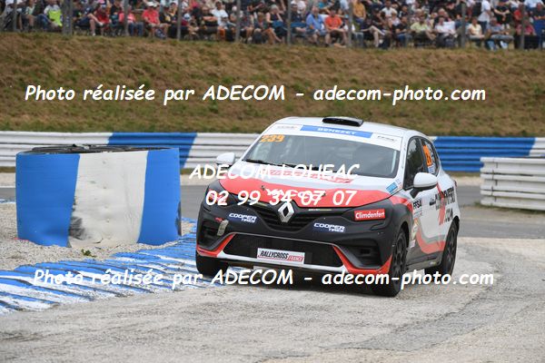 http://v2.adecom-photo.com/images//1.RALLYCROSS/2023/22_RALLYCROSS_MAYENNE_2023/CLIO/BENEZET_Andrea/59A_3128.JPG