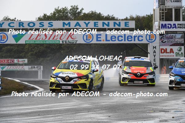 http://v2.adecom-photo.com/images//1.RALLYCROSS/2023/22_RALLYCROSS_MAYENNE_2023/CLIO/BENEZET_Andrea/59A_4904.JPG