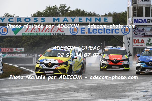 http://v2.adecom-photo.com/images//1.RALLYCROSS/2023/22_RALLYCROSS_MAYENNE_2023/CLIO/BENEZET_Andrea/59A_4905.JPG