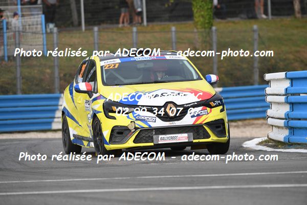 http://v2.adecom-photo.com/images//1.RALLYCROSS/2023/22_RALLYCROSS_MAYENNE_2023/CLIO/CHALVIN_Emma/59A_1442.JPG