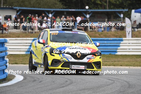 http://v2.adecom-photo.com/images//1.RALLYCROSS/2023/22_RALLYCROSS_MAYENNE_2023/CLIO/CHALVIN_Emma/59A_2265.JPG