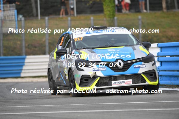 http://v2.adecom-photo.com/images//1.RALLYCROSS/2023/22_RALLYCROSS_MAYENNE_2023/CLIO/GOUESBET_Kelig/59A_1434.JPG