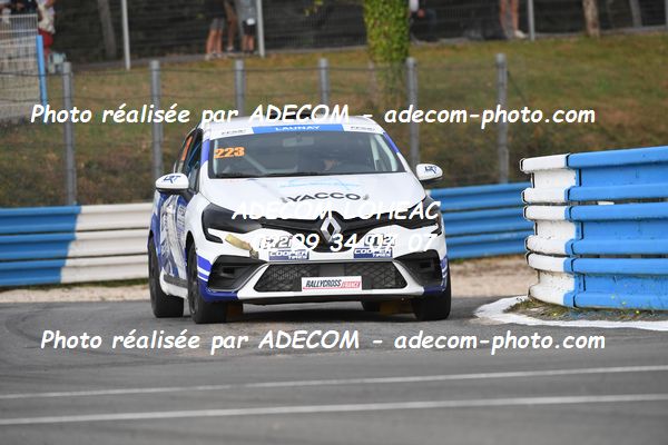 http://v2.adecom-photo.com/images//1.RALLYCROSS/2023/22_RALLYCROSS_MAYENNE_2023/CLIO/LAUNAY_Marceau/59A_1438.JPG