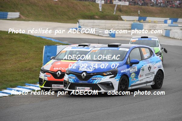 http://v2.adecom-photo.com/images//1.RALLYCROSS/2023/22_RALLYCROSS_MAYENNE_2023/CLIO/POTTIER_Alizee/59A_3875.JPG