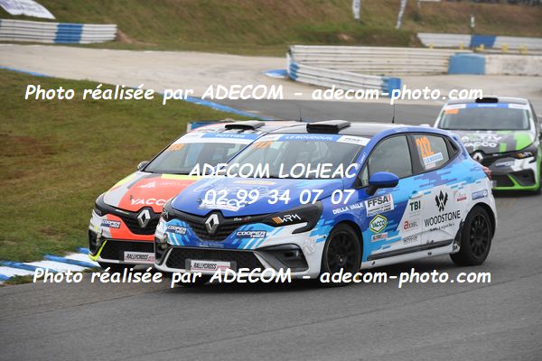 http://v2.adecom-photo.com/images//1.RALLYCROSS/2023/22_RALLYCROSS_MAYENNE_2023/CLIO/POTTIER_Alizee/59A_3876.JPG