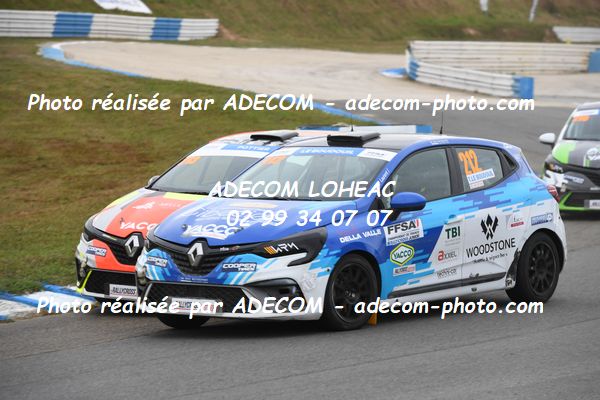 http://v2.adecom-photo.com/images//1.RALLYCROSS/2023/22_RALLYCROSS_MAYENNE_2023/CLIO/POTTIER_Alizee/59A_3877.JPG