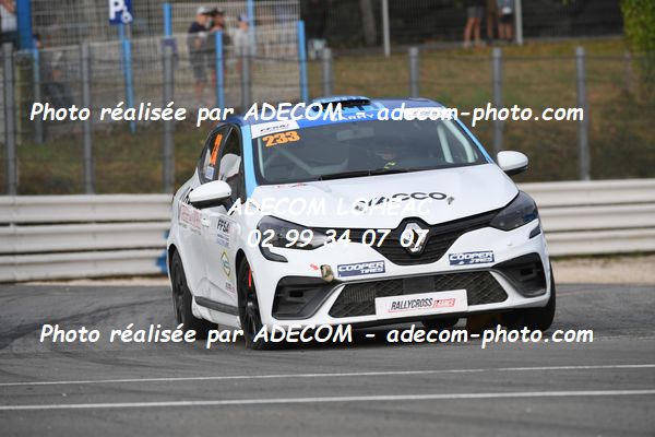 http://v2.adecom-photo.com/images//1.RALLYCROSS/2023/22_RALLYCROSS_MAYENNE_2023/CLIO/SARHY_Gautier/59A_1444.JPG