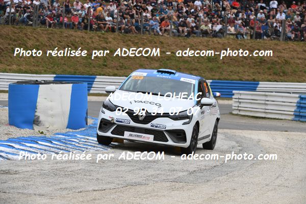 http://v2.adecom-photo.com/images//1.RALLYCROSS/2023/22_RALLYCROSS_MAYENNE_2023/CLIO/SARHY_Gautier/59A_3144.JPG