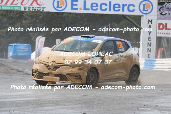 http://v2.adecom-photo.com/images//1.RALLYCROSS/2023/22_RALLYCROSS_MAYENNE_2023/CLIO/SARHY_Gautier/59A_4929.JPG