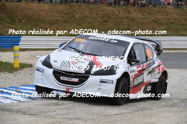 http://v2.adecom-photo.com/images//1.RALLYCROSS/2023/22_RALLYCROSS_MAYENNE_2023/DIVISION_3/BEZARD_Nicolas/59A_2727.JPG