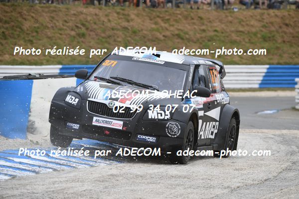 http://v2.adecom-photo.com/images//1.RALLYCROSS/2023/22_RALLYCROSS_MAYENNE_2023/DIVISION_3/DURAND_David/59A_2721.JPG