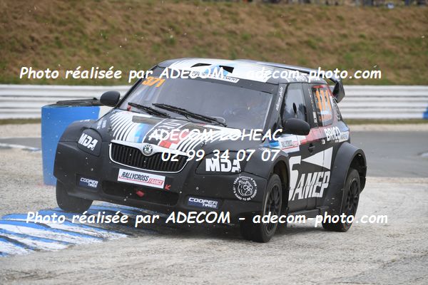 http://v2.adecom-photo.com/images//1.RALLYCROSS/2023/22_RALLYCROSS_MAYENNE_2023/DIVISION_3/DURAND_David/59A_2722.JPG