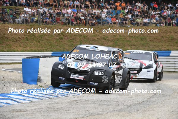 http://v2.adecom-photo.com/images//1.RALLYCROSS/2023/22_RALLYCROSS_MAYENNE_2023/DIVISION_3/DURAND_David/59A_2748.JPG