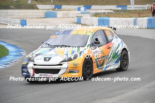 http://v2.adecom-photo.com/images//1.RALLYCROSS/2023/22_RALLYCROSS_MAYENNE_2023/DIVISION_4/RINGUET_Simon/59A_3598.JPG